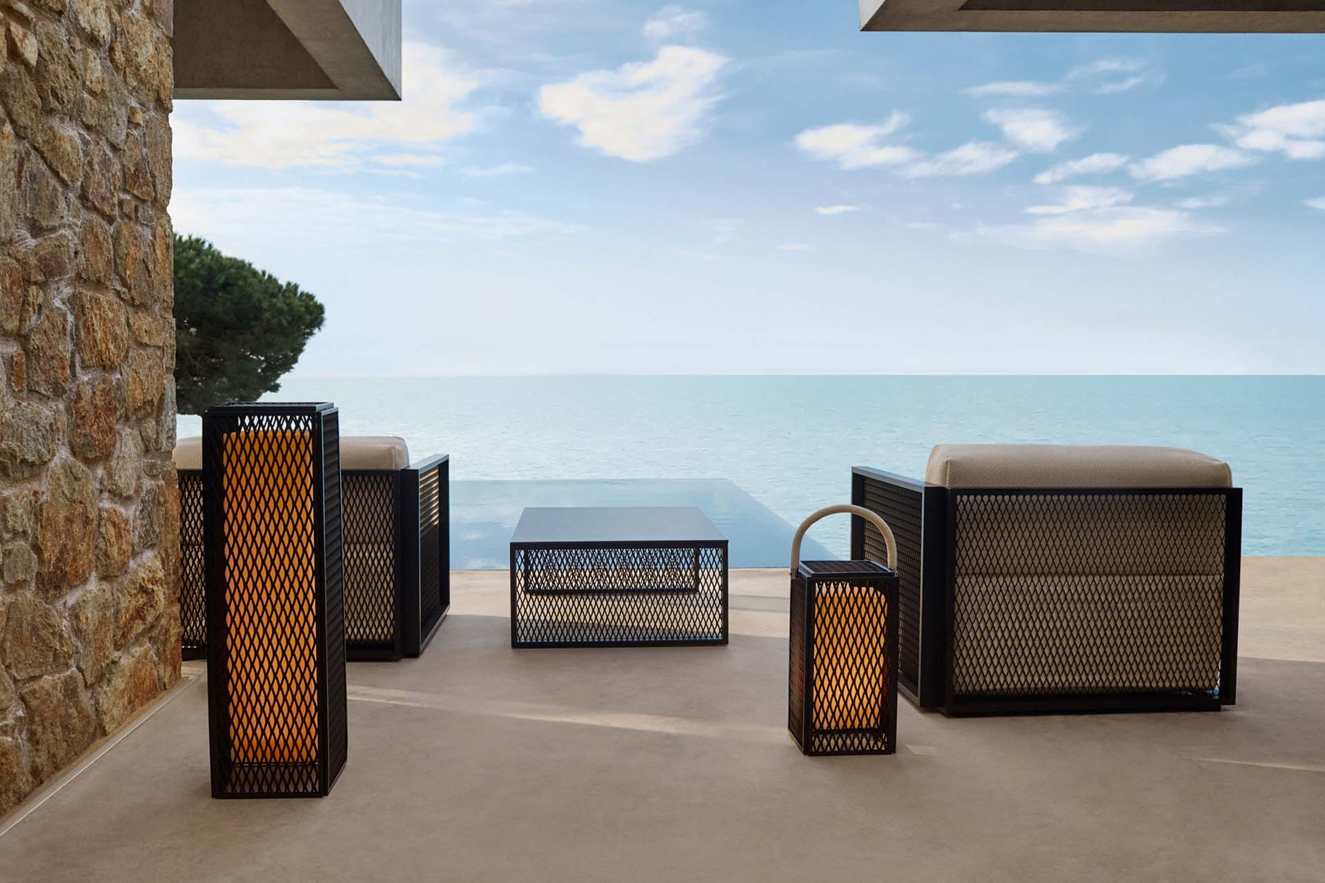 THE FACTORY LOW TABLES by Ramón Esteve | Vondom Products
