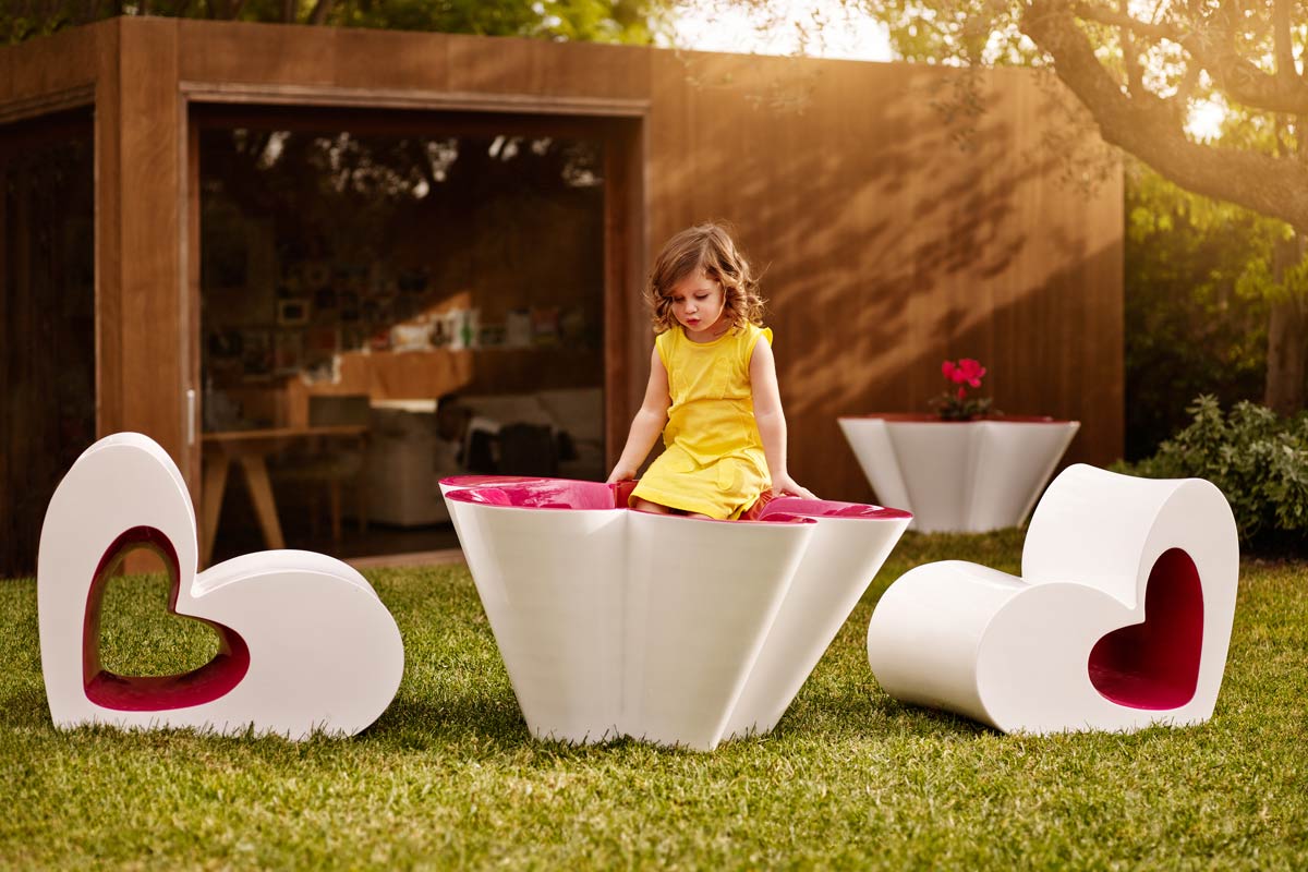 AGATHA/childrenfurniture-exclusive-outdoor-furniture-table-designplanter-agatha-agatharuizdelaprada-vondom.jpg