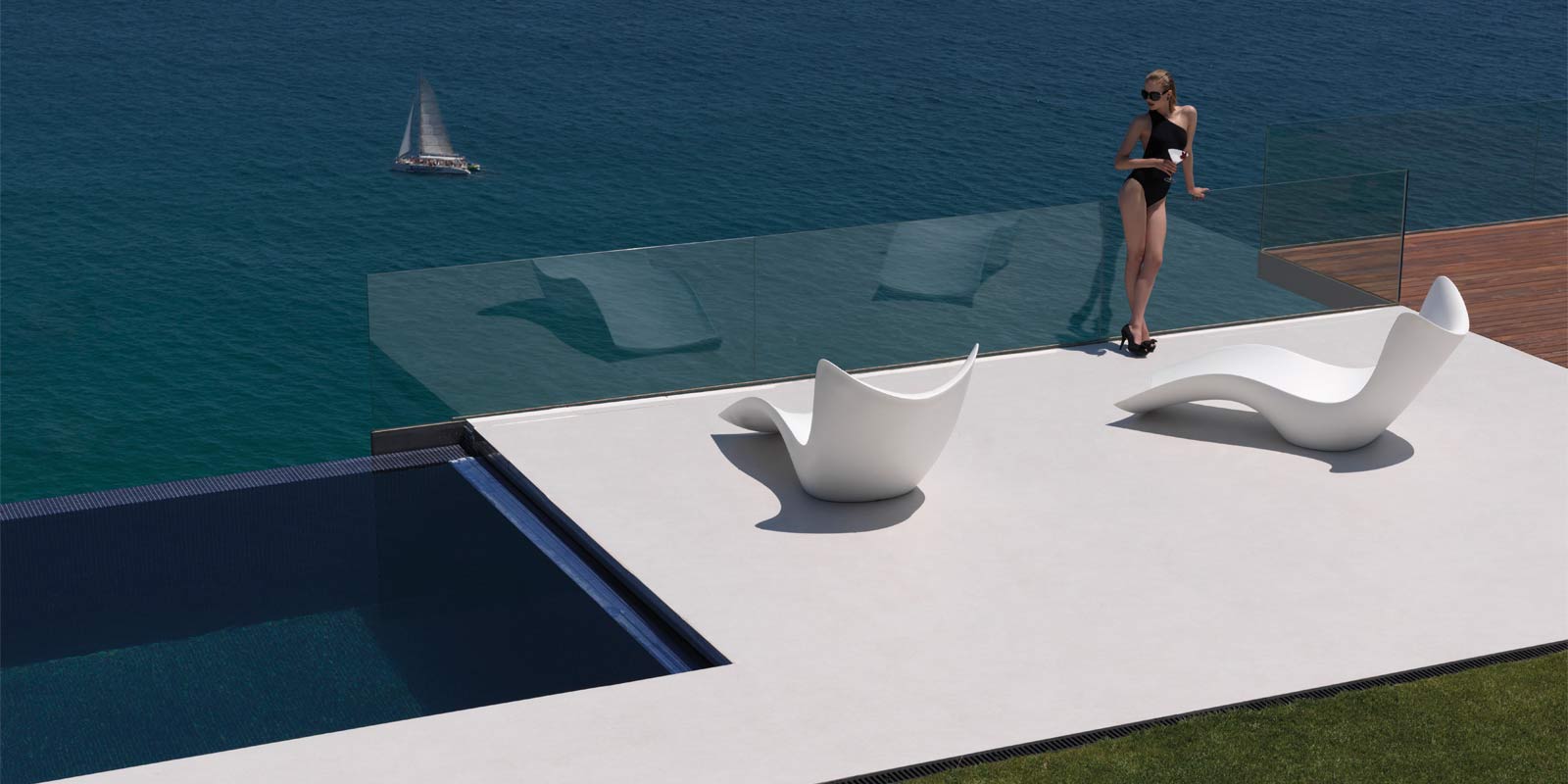 SURF/luxury-outdoor-design-furniture-sunchaise-surf-karimrashid-vondom_2_.jpg