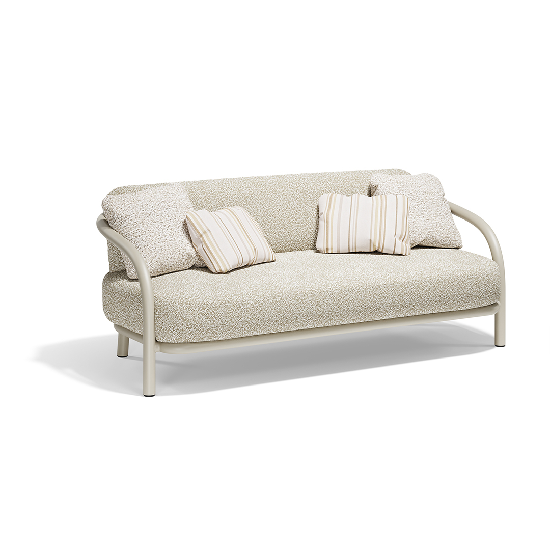 GUM SOFA