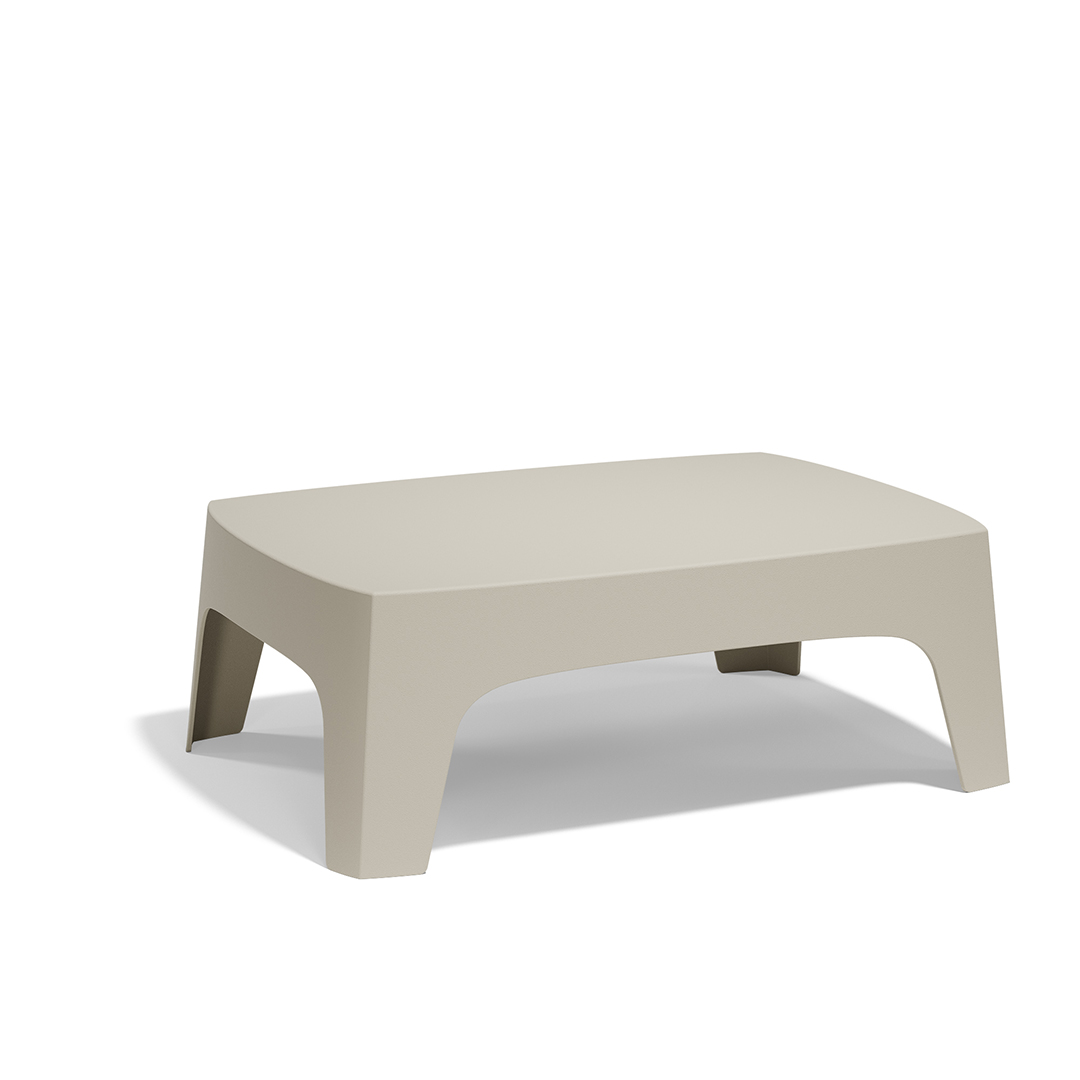 02 Vondom Solid Coffee Table Stefano Giovannoni 55026 Ecru 