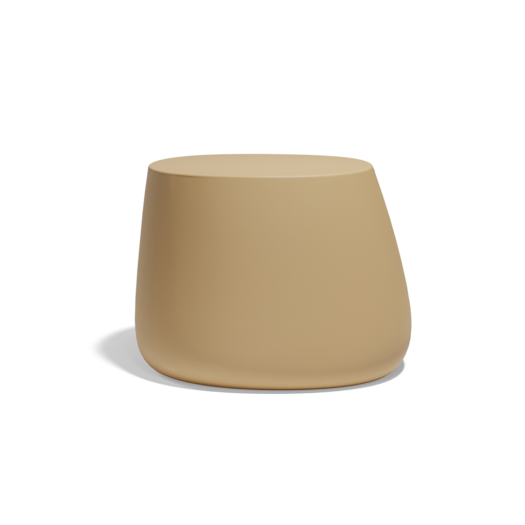 06 Vondom Stone Low Table Stefano Giovannoni 55031 Camel 