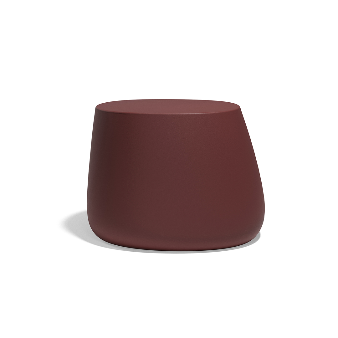 08 Vondom Stone Low Table Stefano Giovannoni 55031 Garnet 