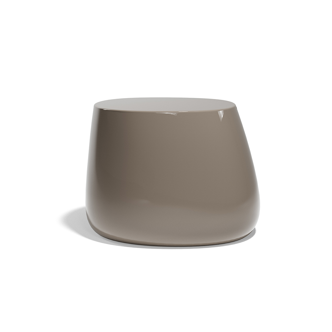19 Vondom Stone Low Table Stefano Giovannoni 55031F Tortora Lacquered 