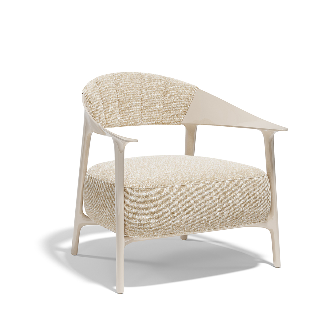 18 Vondom Africa Lounge Chair with Upholstered Backrest Eugeni Quitllet 65049F Cream Lacquered 