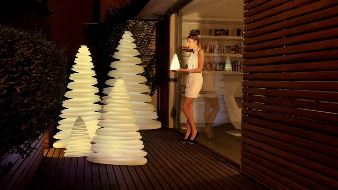 Chrismy light Christmas tree Vondom