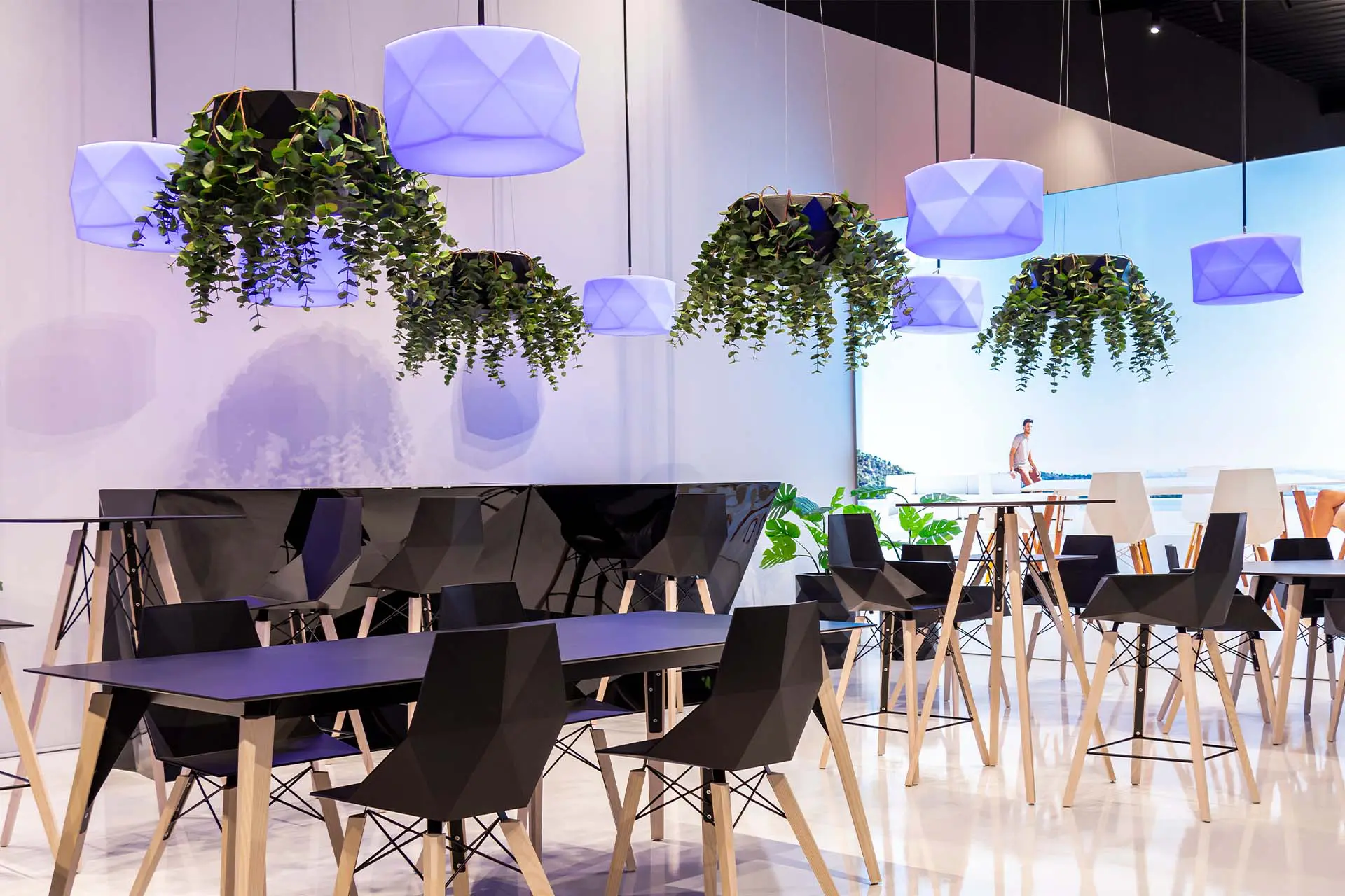 Marquis roof lamps and planters Vondom