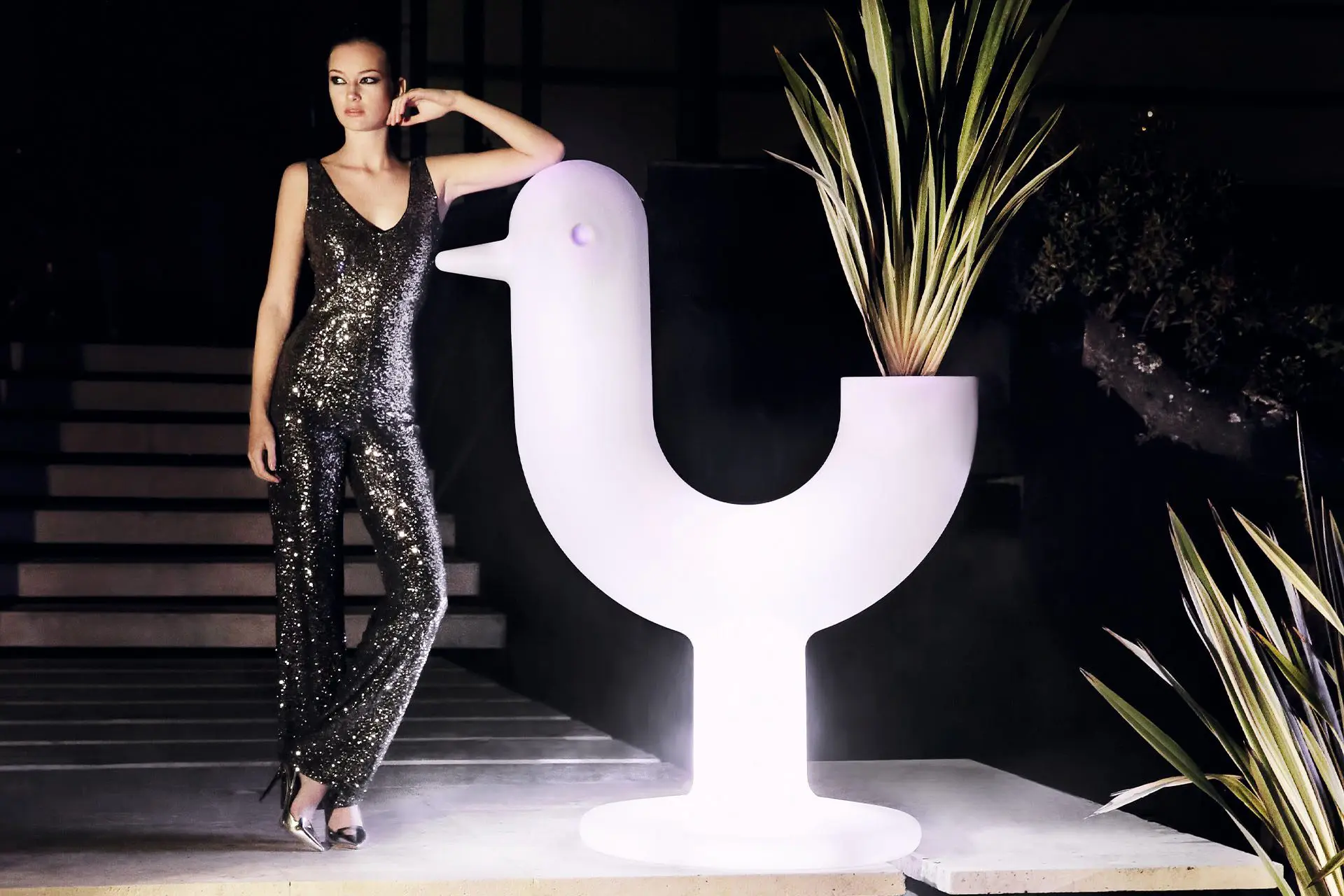 Peacock planter by Eero Aarnio Vondom