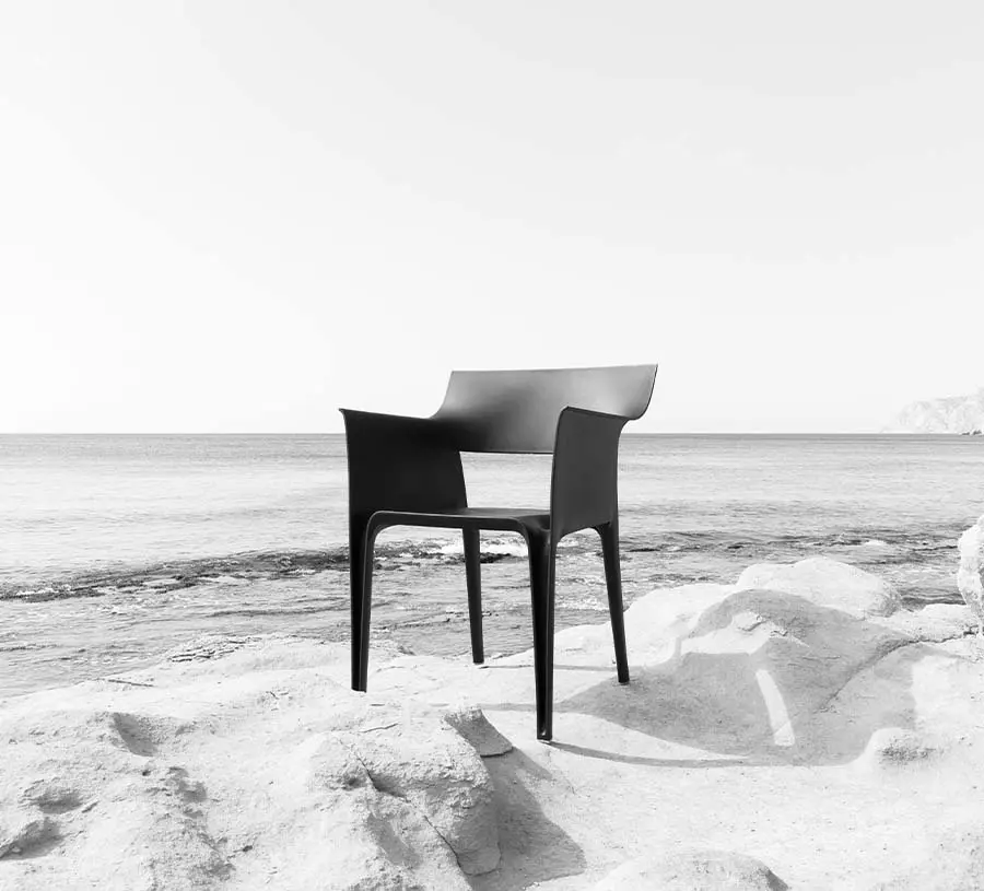 Sustainable furniture Hidra Revolution by Vondom