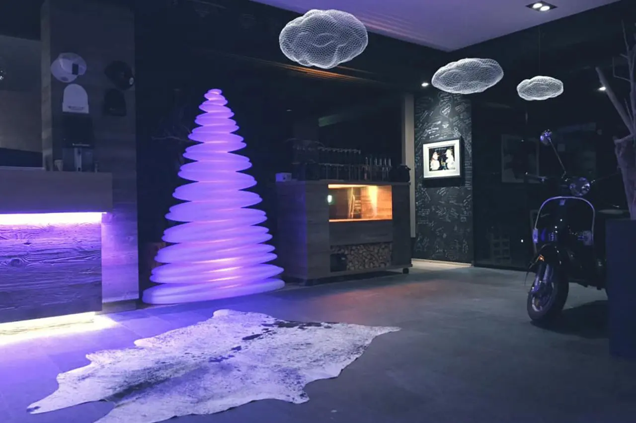 Christmas decoration Chrismy outdoor lamp by Vondom