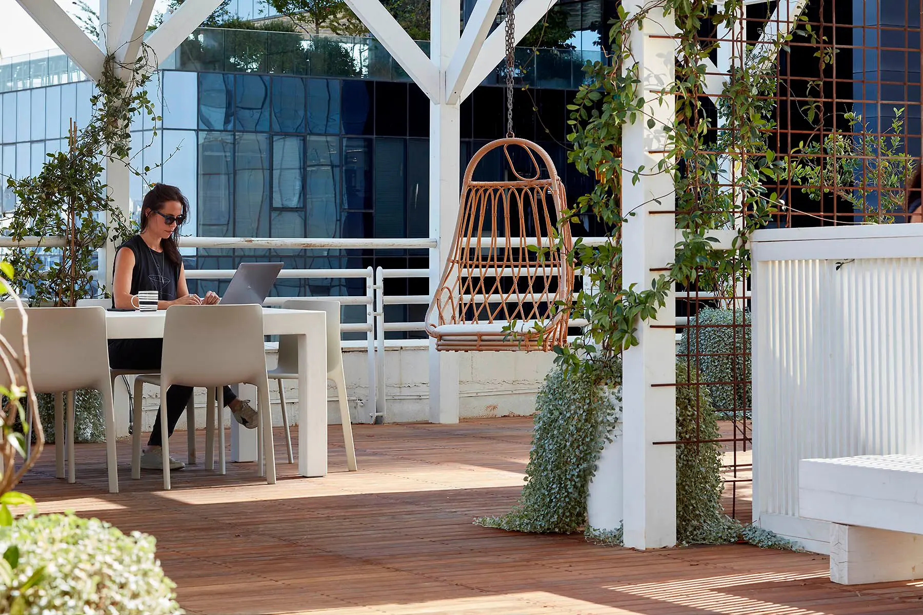 Rooftop Office Project | Chill Out Furniture | Vondom