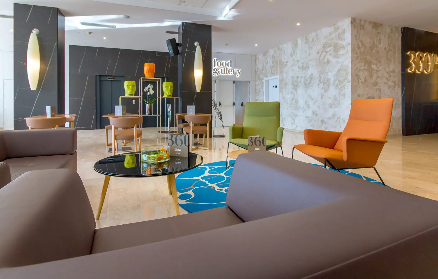 Sol y Mar Hotel Planters Project | Vondom