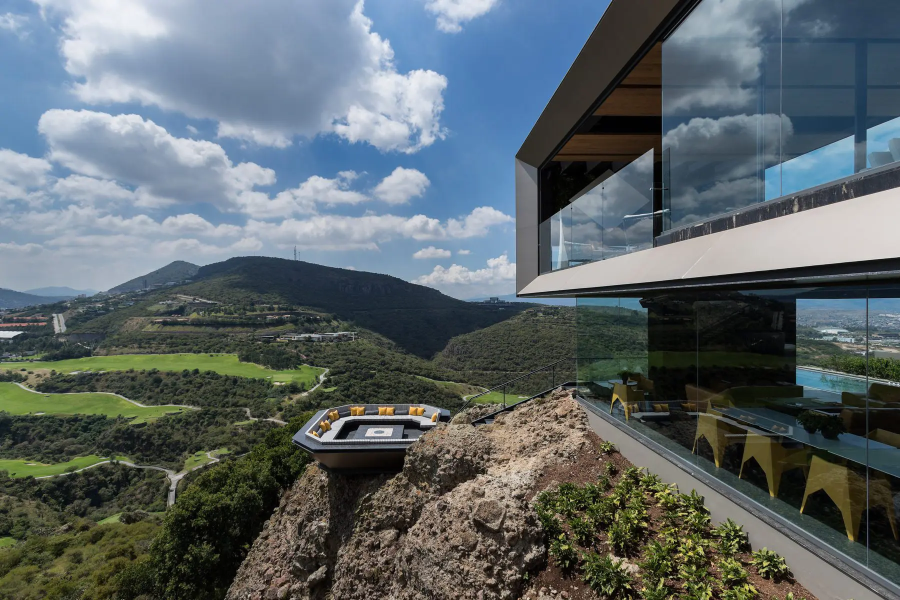 Casa La Roca Project | Design Collections | Vondom