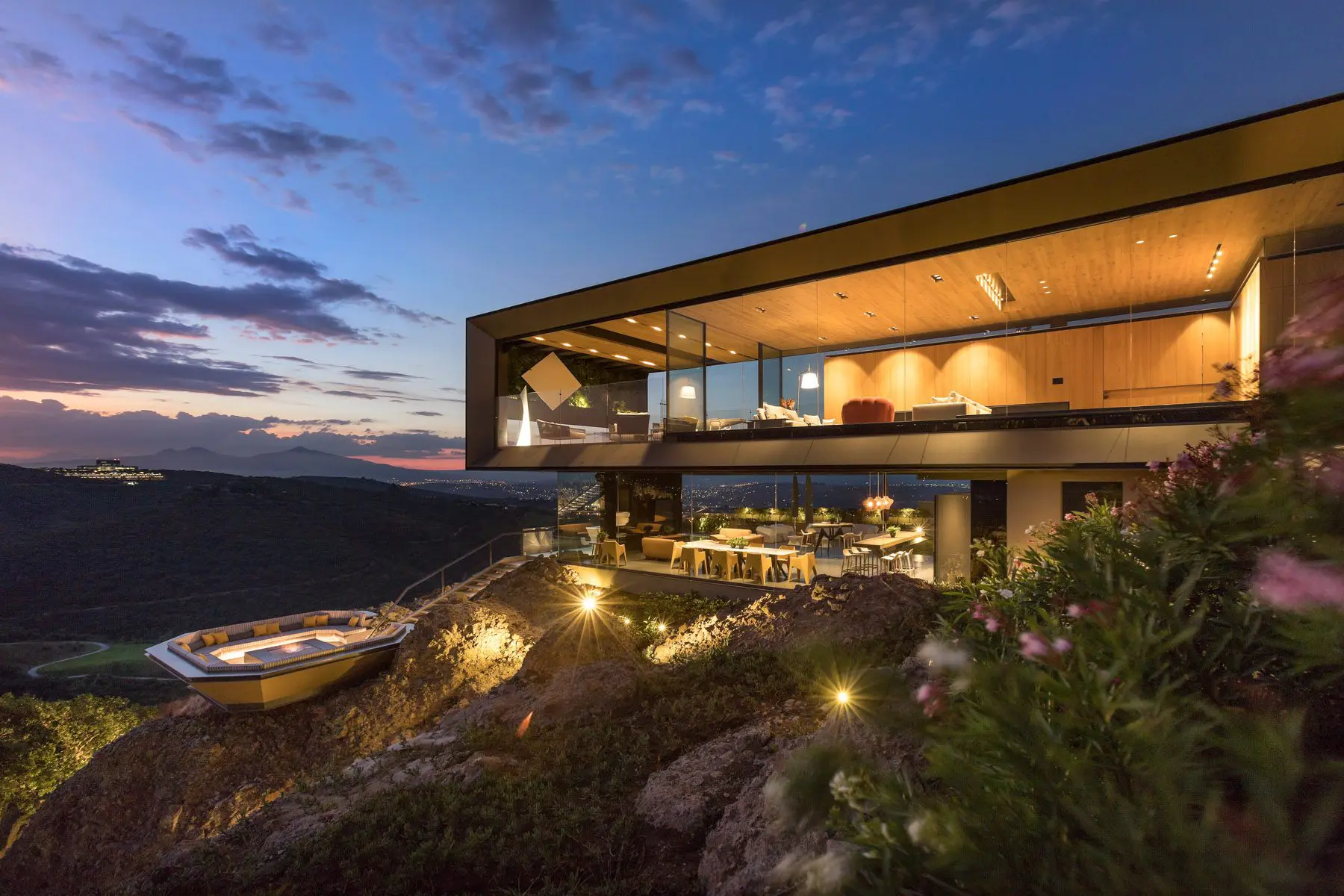 Casa La Roca Project | Design Collections | Vondom