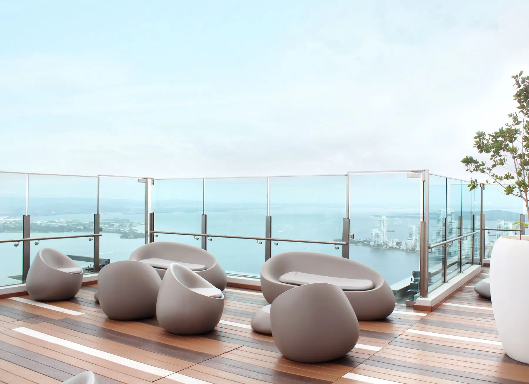 51 Sky Bar Project | Avant-Garde Decoration | Vondom