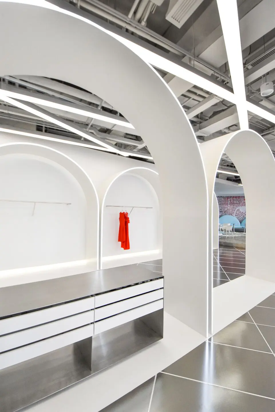 Vondom's store furniture Africa chairs