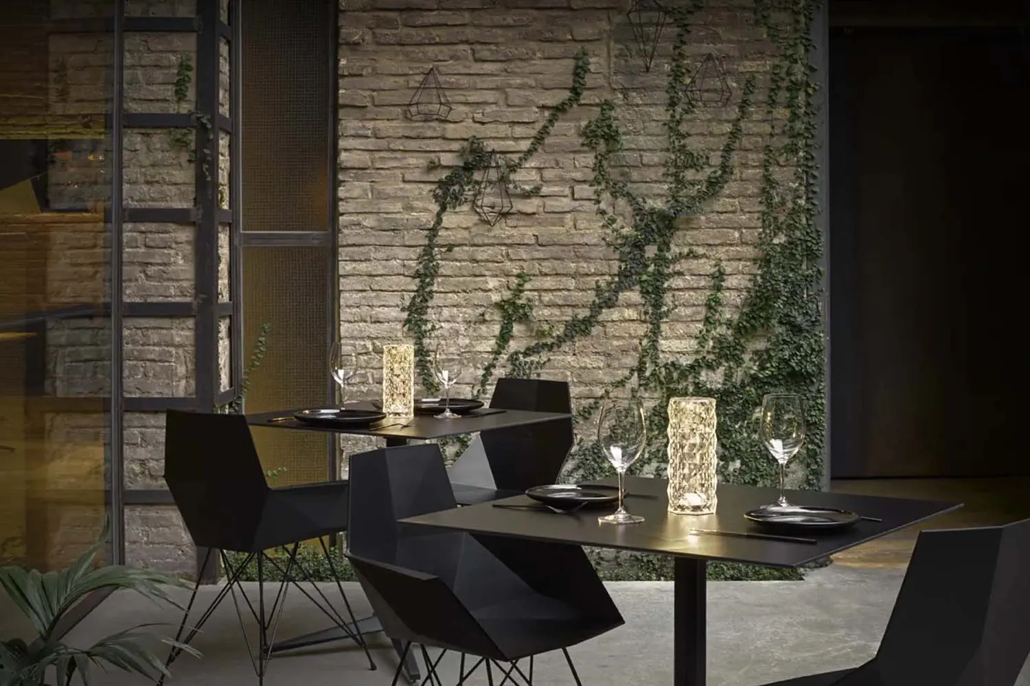 Decorate and illuminate your interior design | Vondom