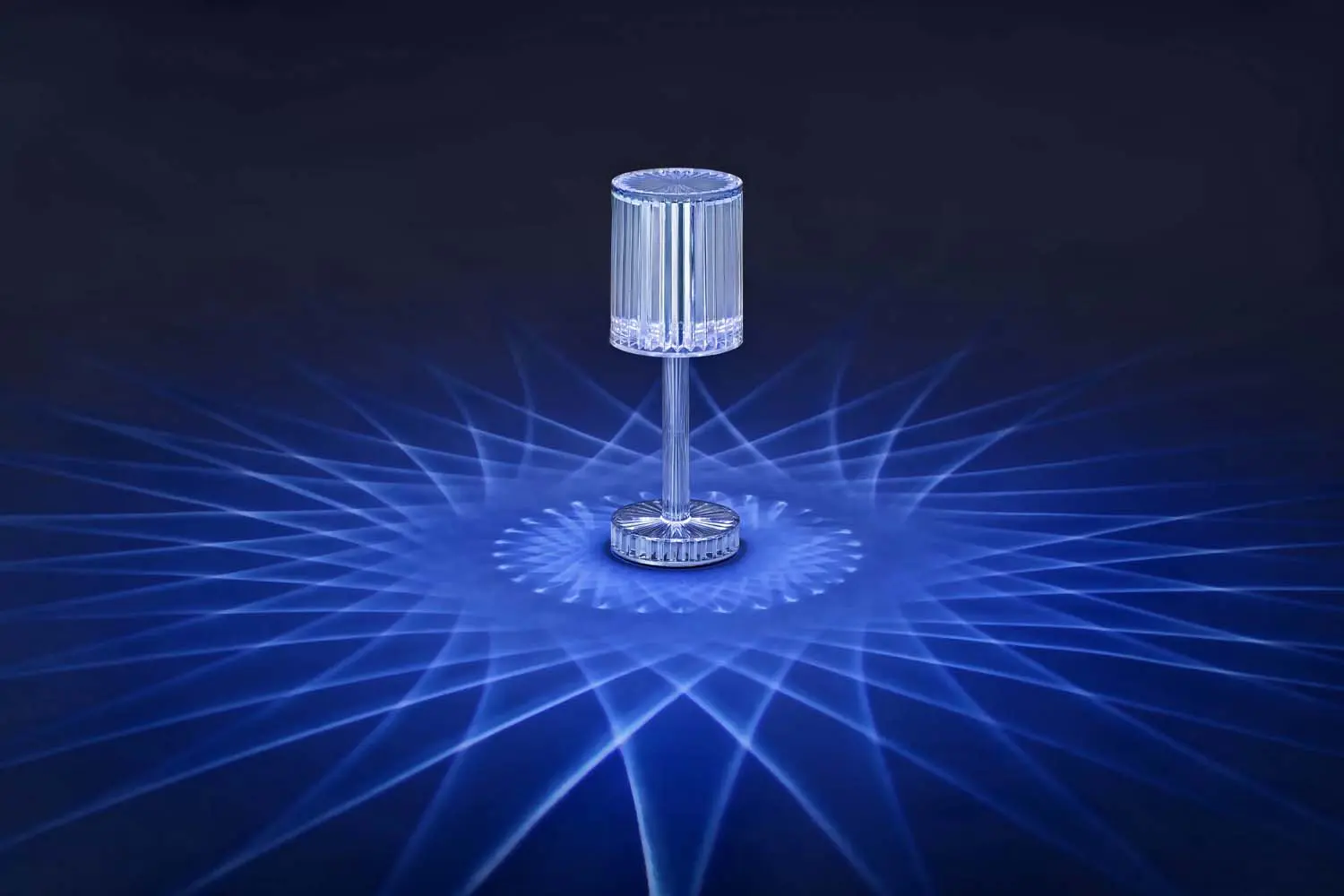 Decorate and illuminate your interior design | Vondom