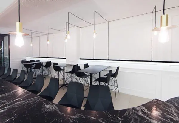 Blanc i Negre | Restaurant Design Furniture | Vondom