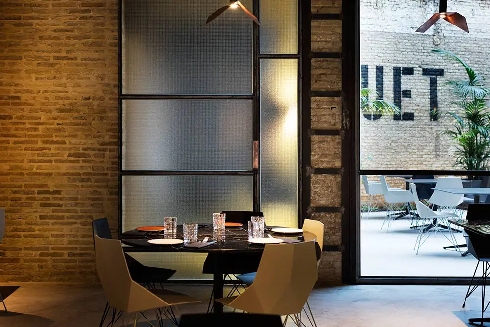 Bouet Restaurant Designer Furniture | Vondom