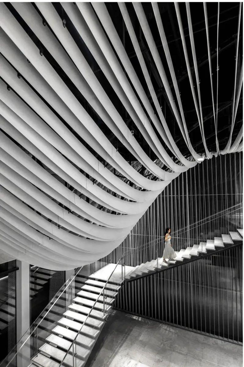 Soho Building Contract Furniture | Vondom