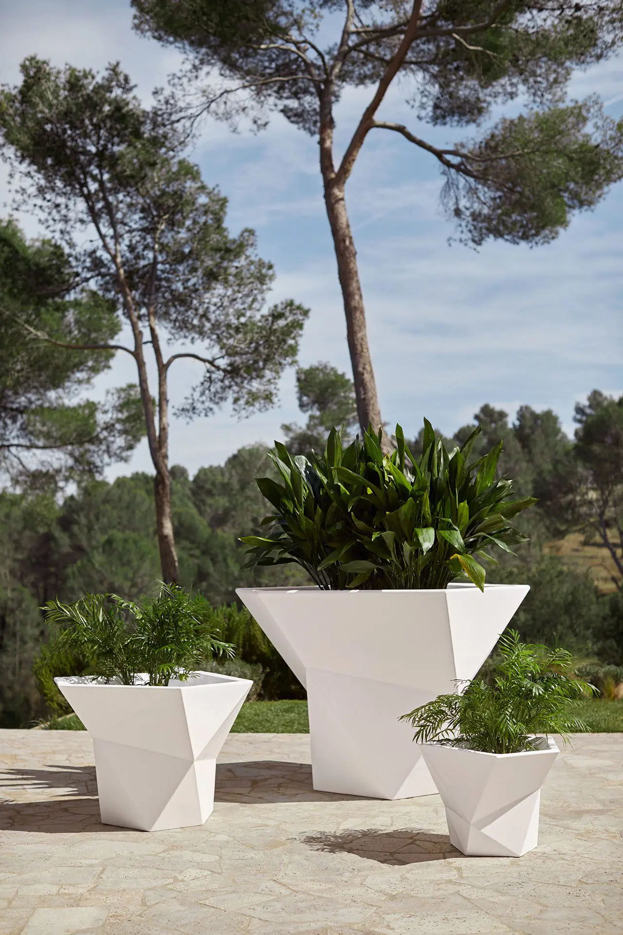 Faz designer pots by Vondom