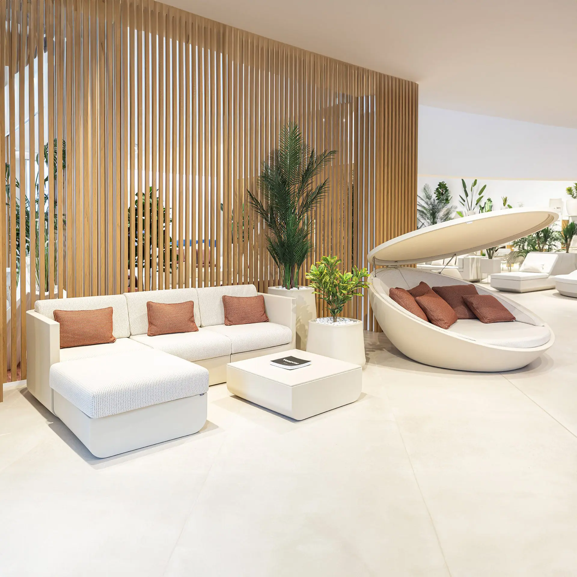 Vondom | Nuevo showroom de muebles de exterior en Ciudad de México.