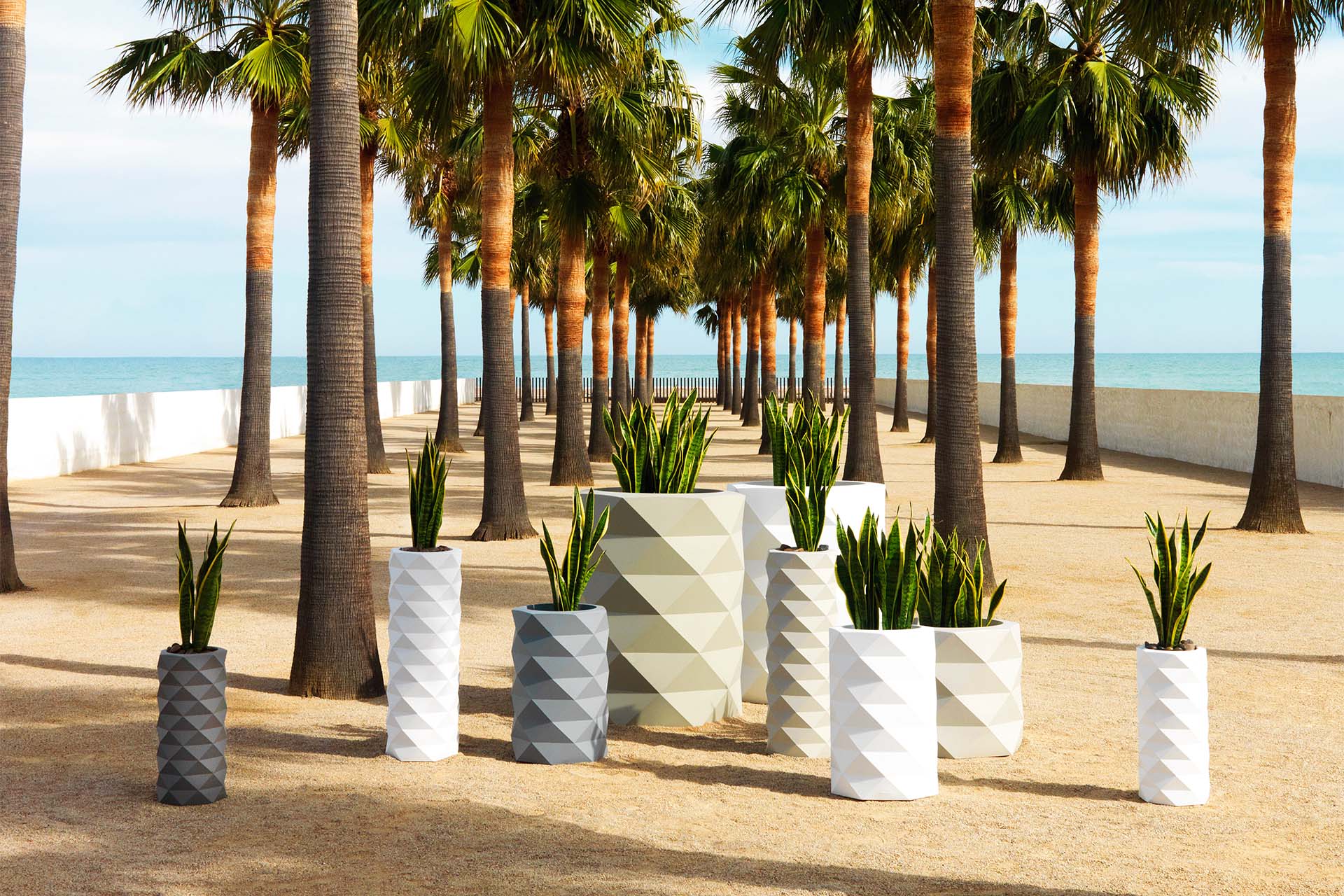 Marquis planters outdoor Vondom