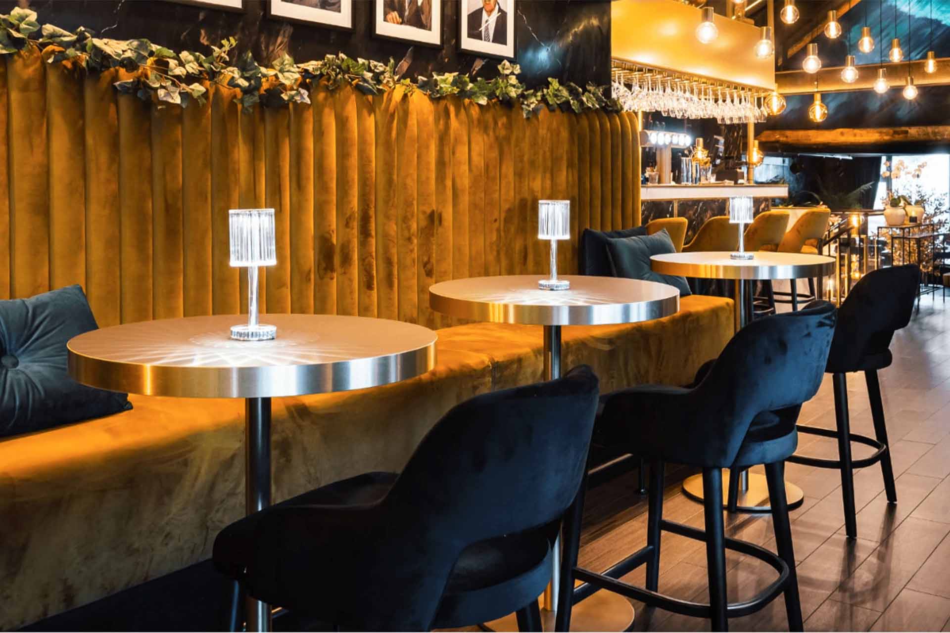 La Famiglia Restaurant