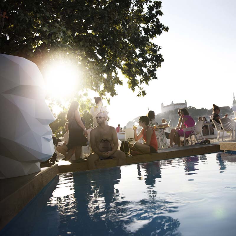 Magio Beach Club Furniture Project | Vondom