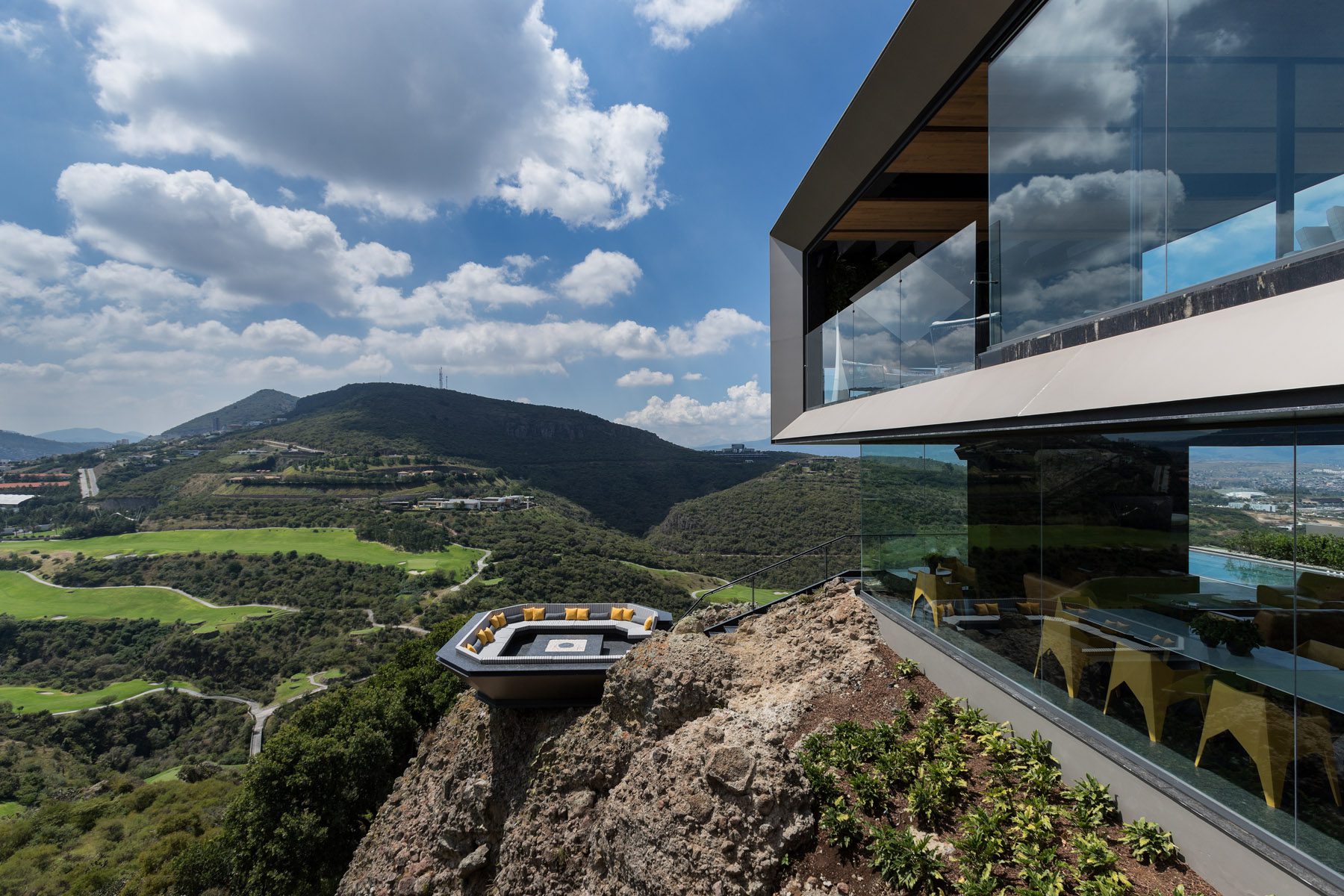 Casa La Roca Project | Design Collections | Vondom