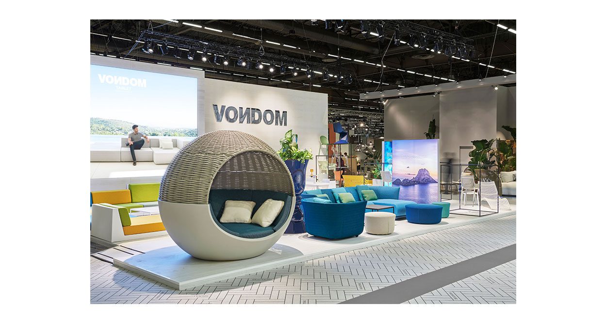 Vondom welcomes 2021