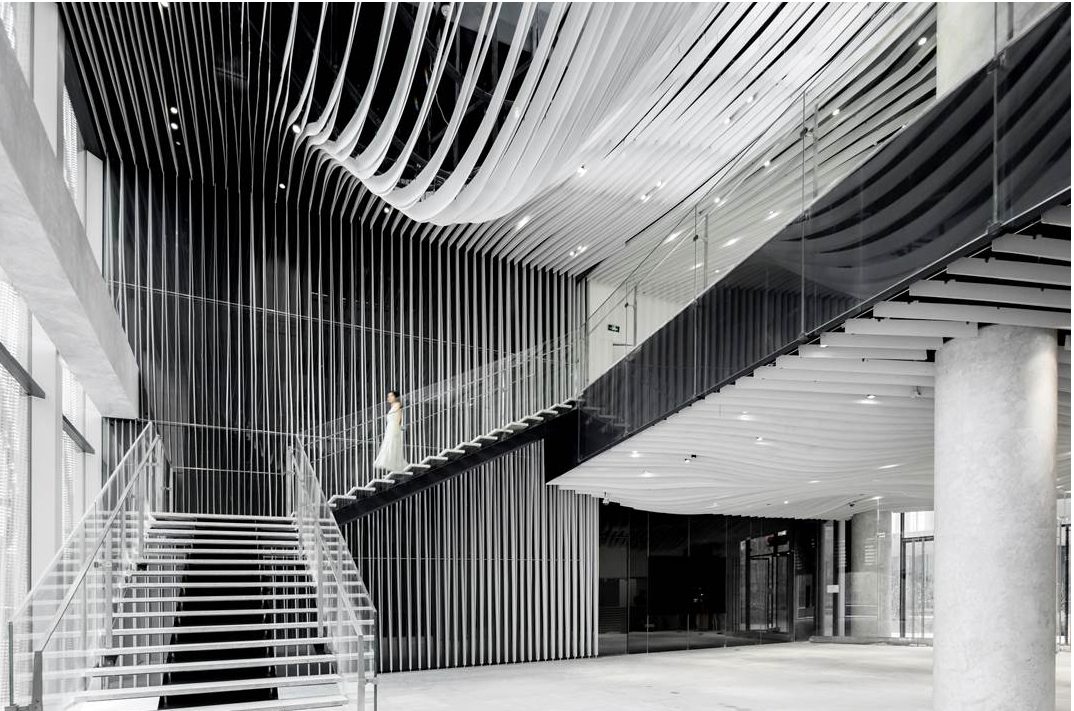Soho Building Contract Furniture | Vondom