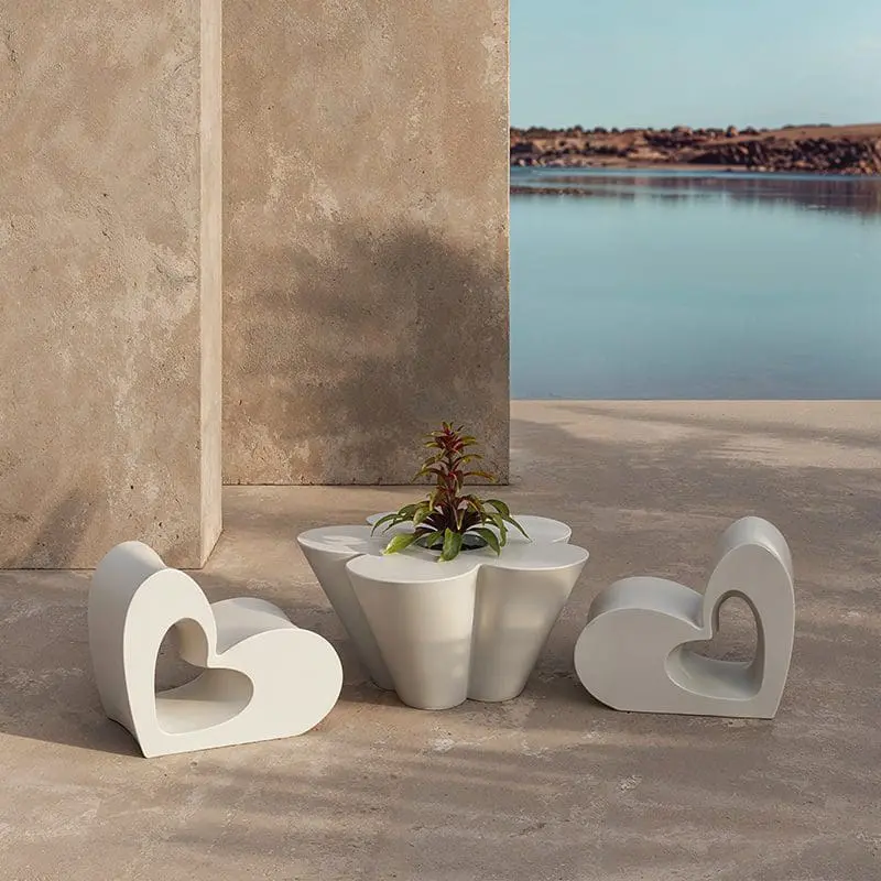 Agatha outdoor kids furniture chairs and table by Agatha Ruiz de la Prada Vondom