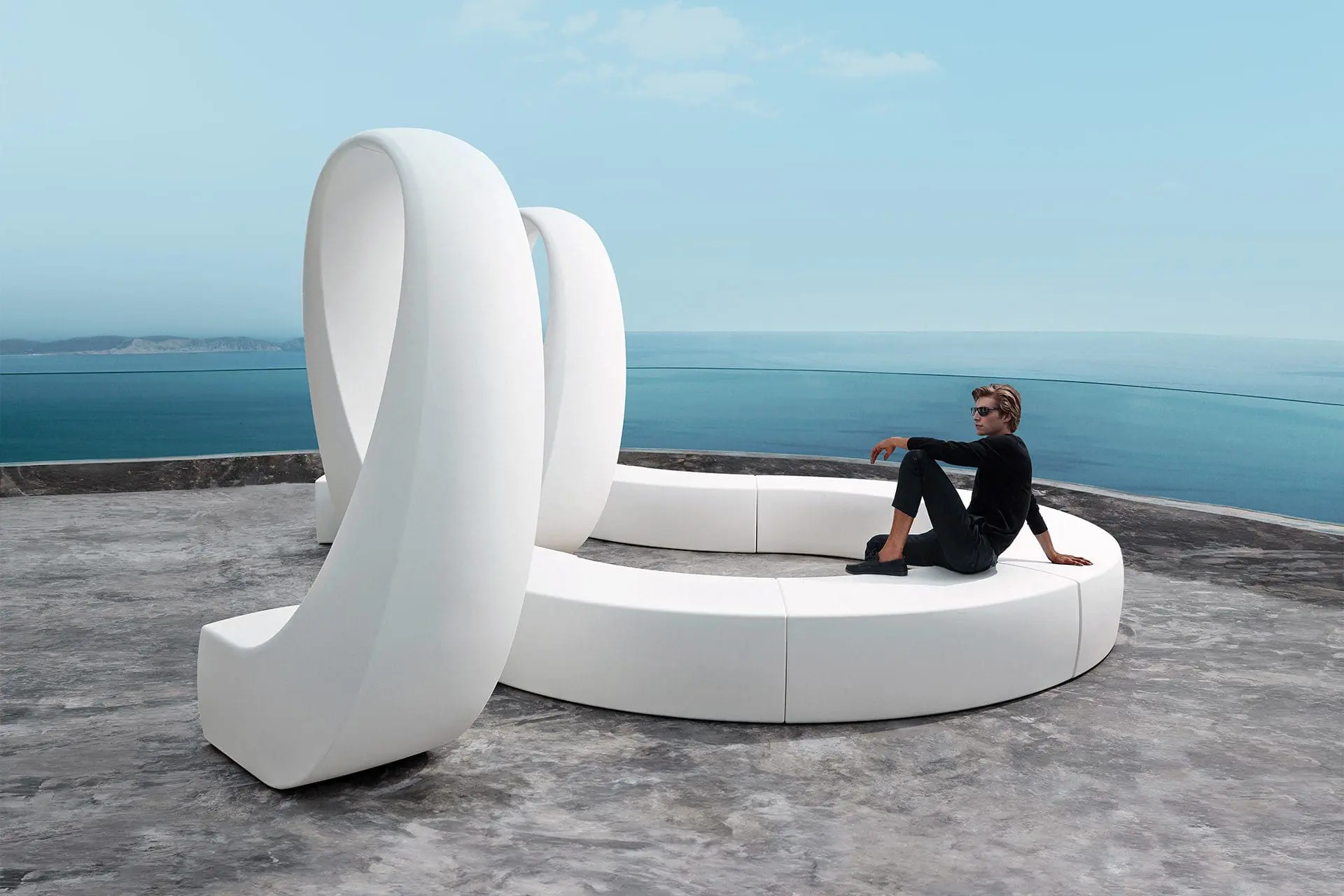 And bench design Fabio Novembre Vondom