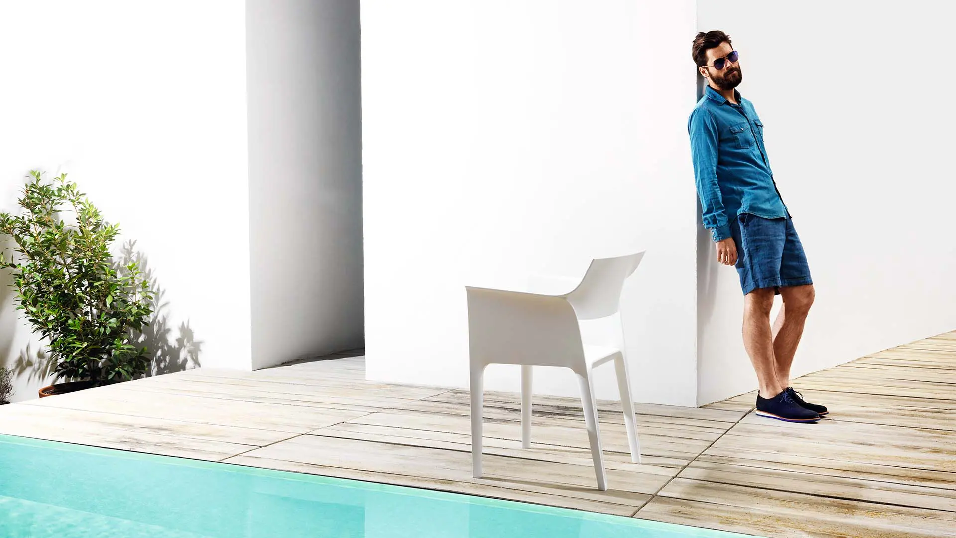 Hidra chairs designed by Eugeni Quitllet Vondom