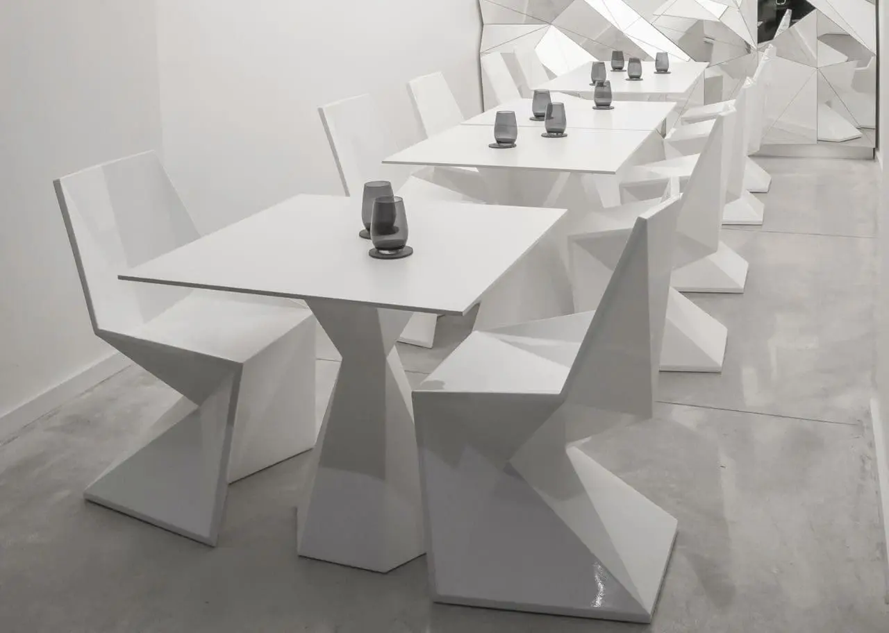Contract furniture for restaurants Vertex by Vondom