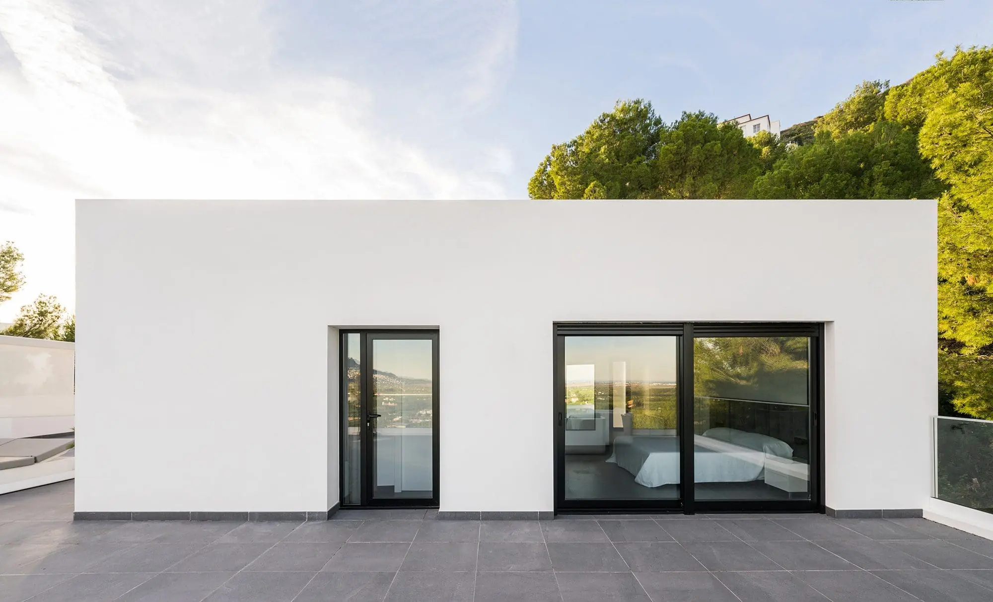 Mostalla House | Minimalist Outdoor Furniture | Vondom