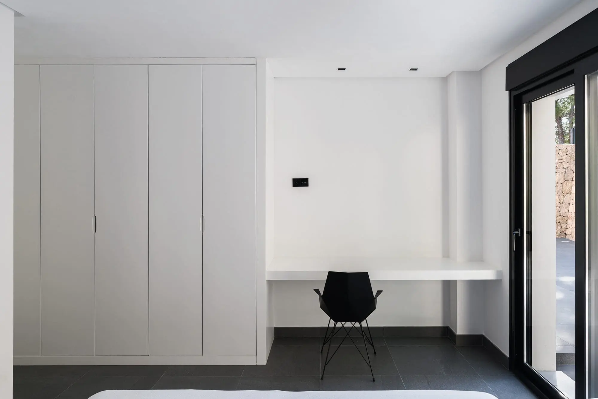 Mostalla House | Minimalist Outdoor Furniture | Vondom