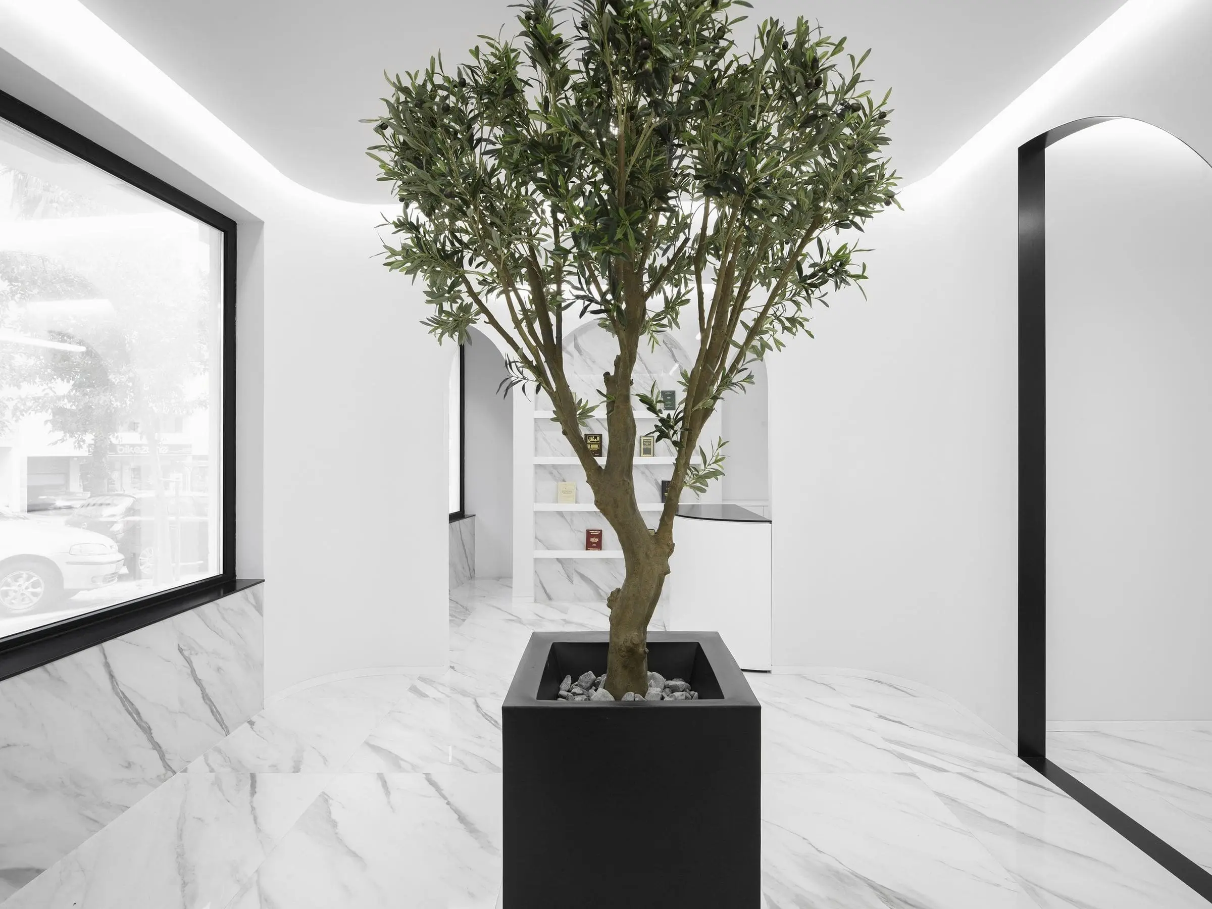 Studio Vondom design planters