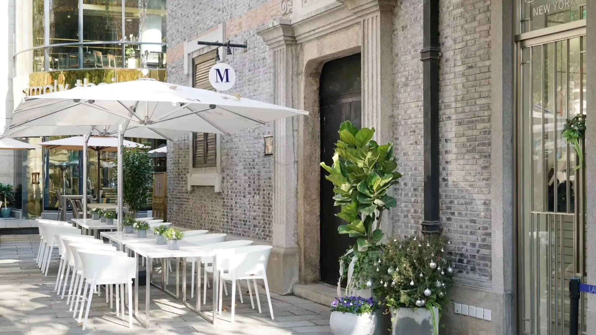 Outdoor contract furniture chairs Africa Collection by Vondom