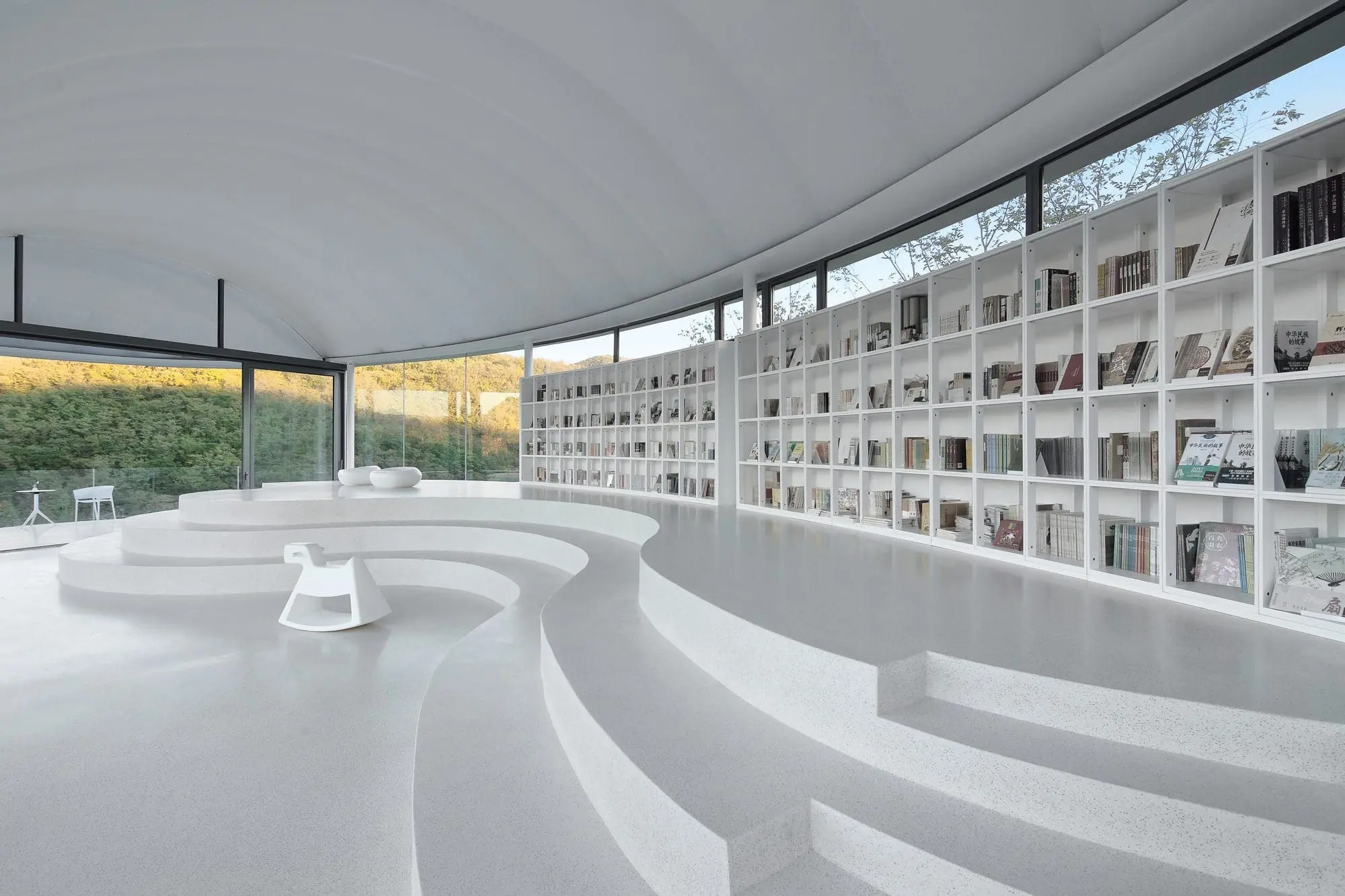 Modern studio furniture Rosinante and Noma by Vondom