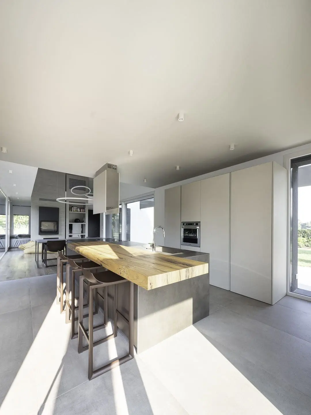 Residential furniture Wall-Street stools by Vondom