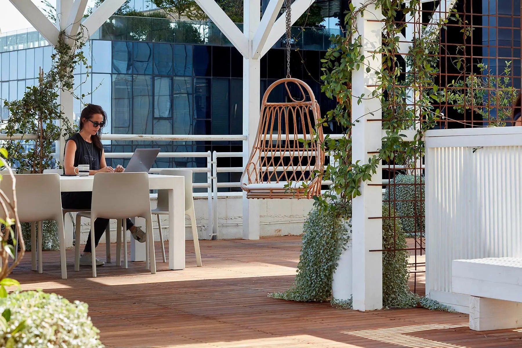 Rooftop Office Project | Chill Out Furniture | Vondom