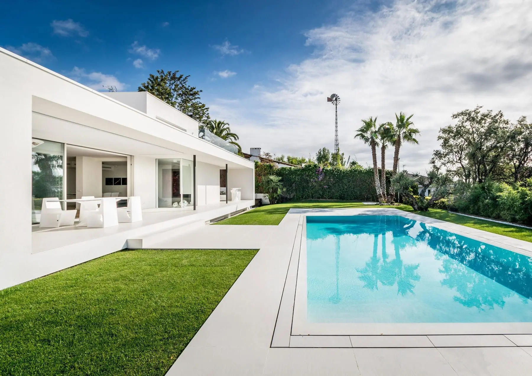 Luxury outdoor furniture Rest and Wing Collections Vondom