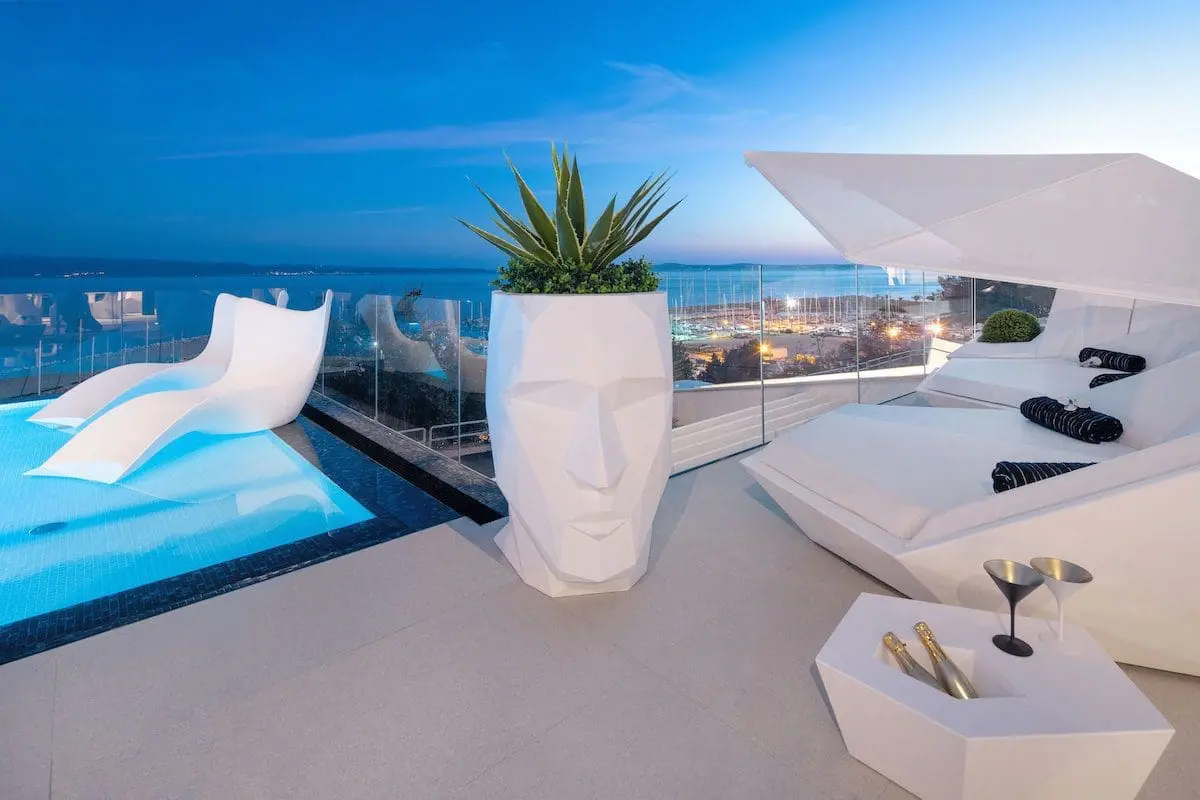 Hotel Posh Project | Muebles para Hotel | Vondom