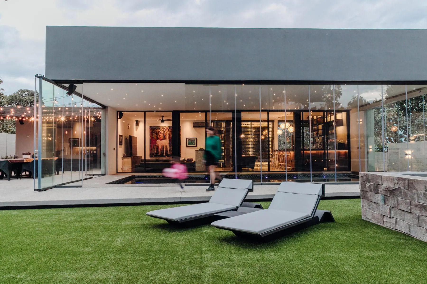 Palomar House Project | Furniture and Flower Pots | Vondom