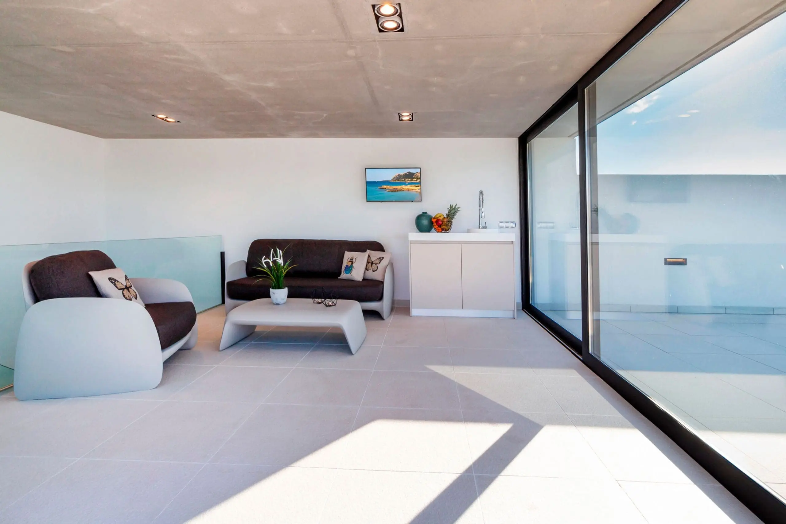 Luxury furniture Pezzettina sofa by Vondom