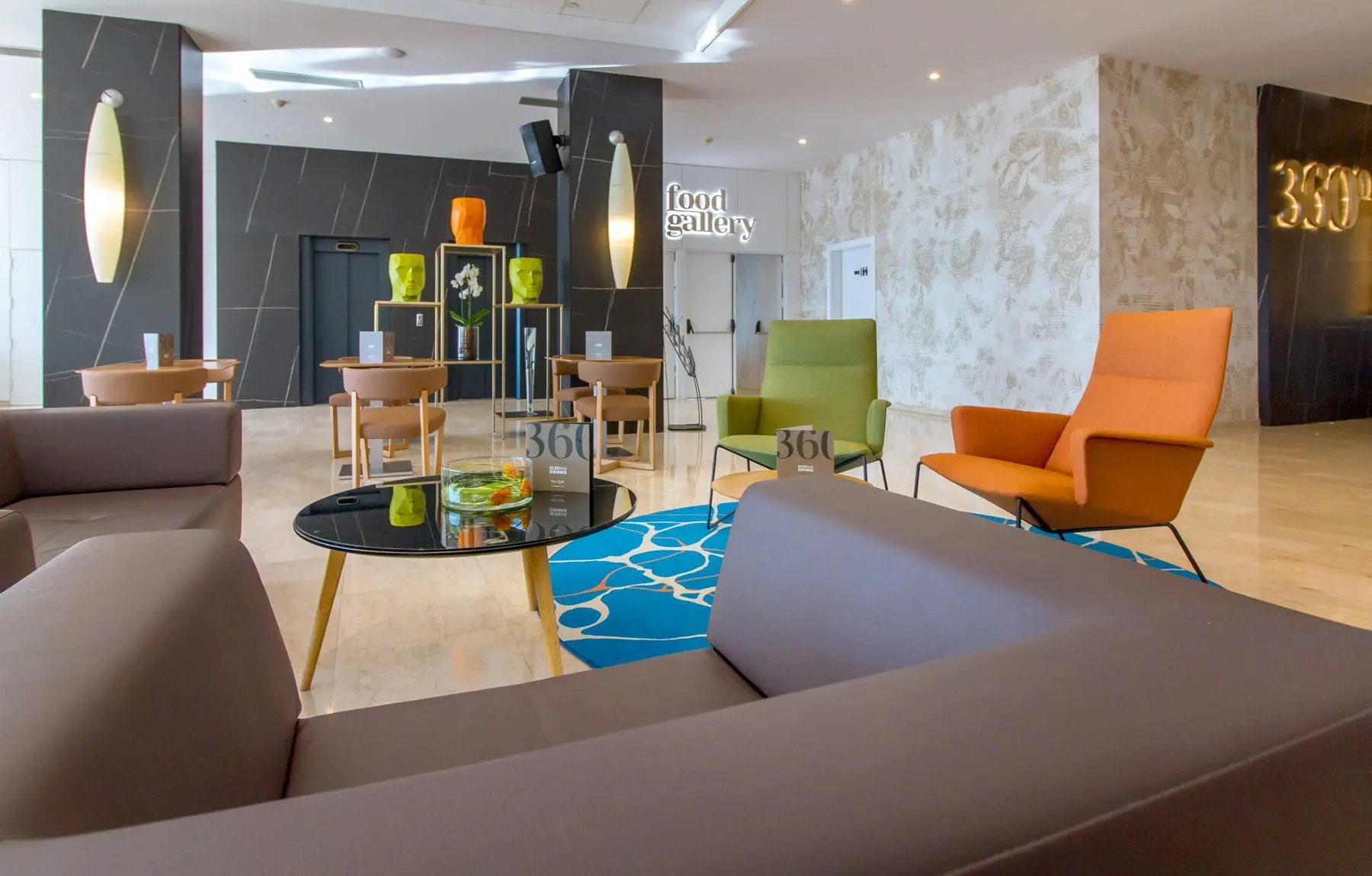 Sol y Mar Hotel Planters Project | Vondom