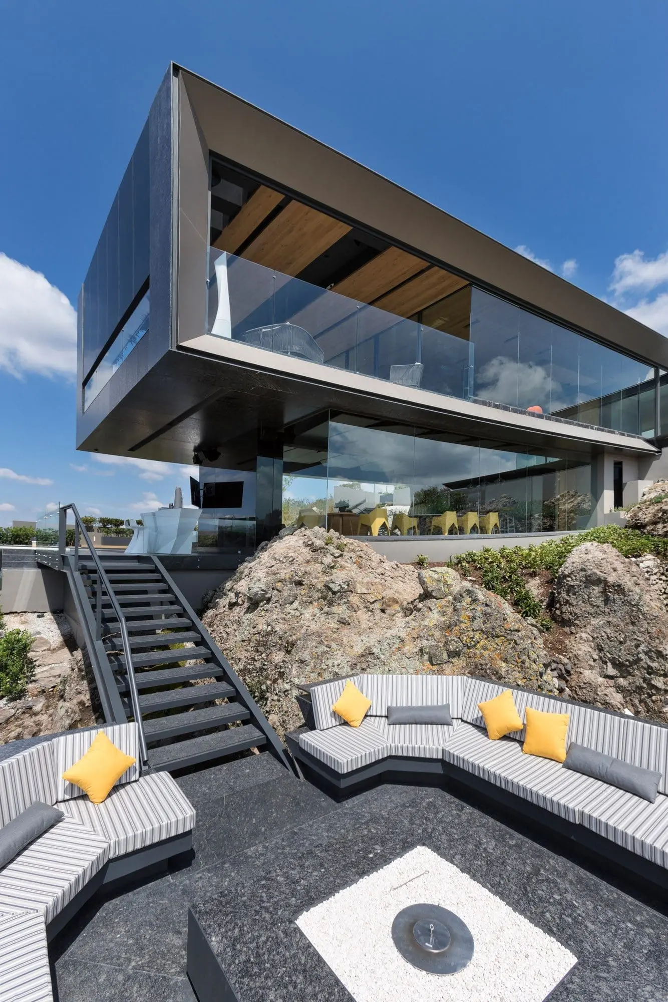 Casa La Roca Project | Design Collections | Vondom